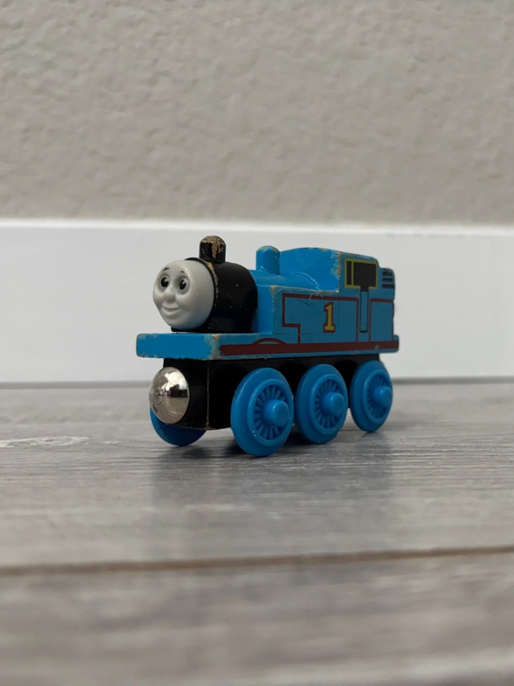 Vintage 1994 Wooden Thomas (No Name) - Thomas & Friends